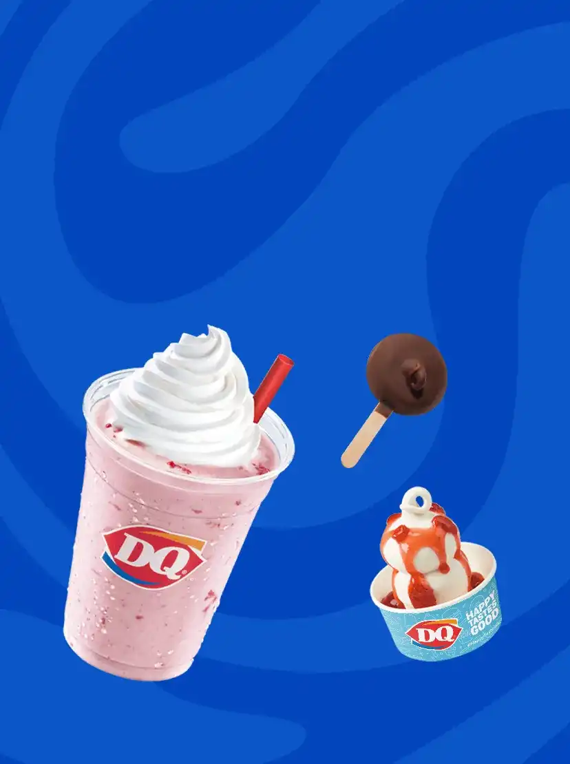 Batido de fresa y helado de fresa en vasos DQ y una barra Dilly.